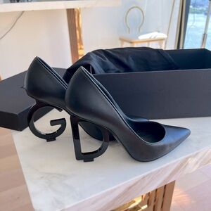 Nappa leather pumps with DG heel - black